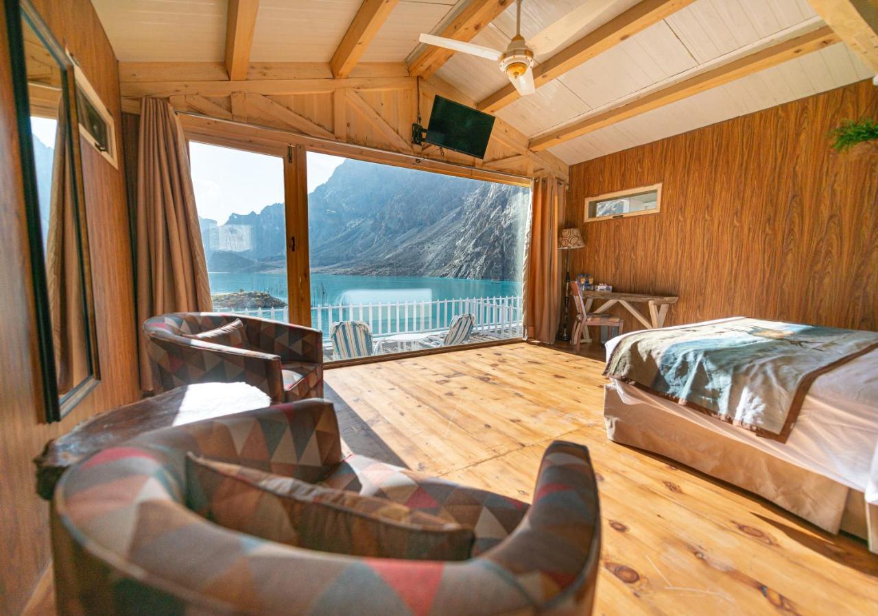 Luxus Hunza Attabad Lake Resort Karimabad  Bagian luar foto