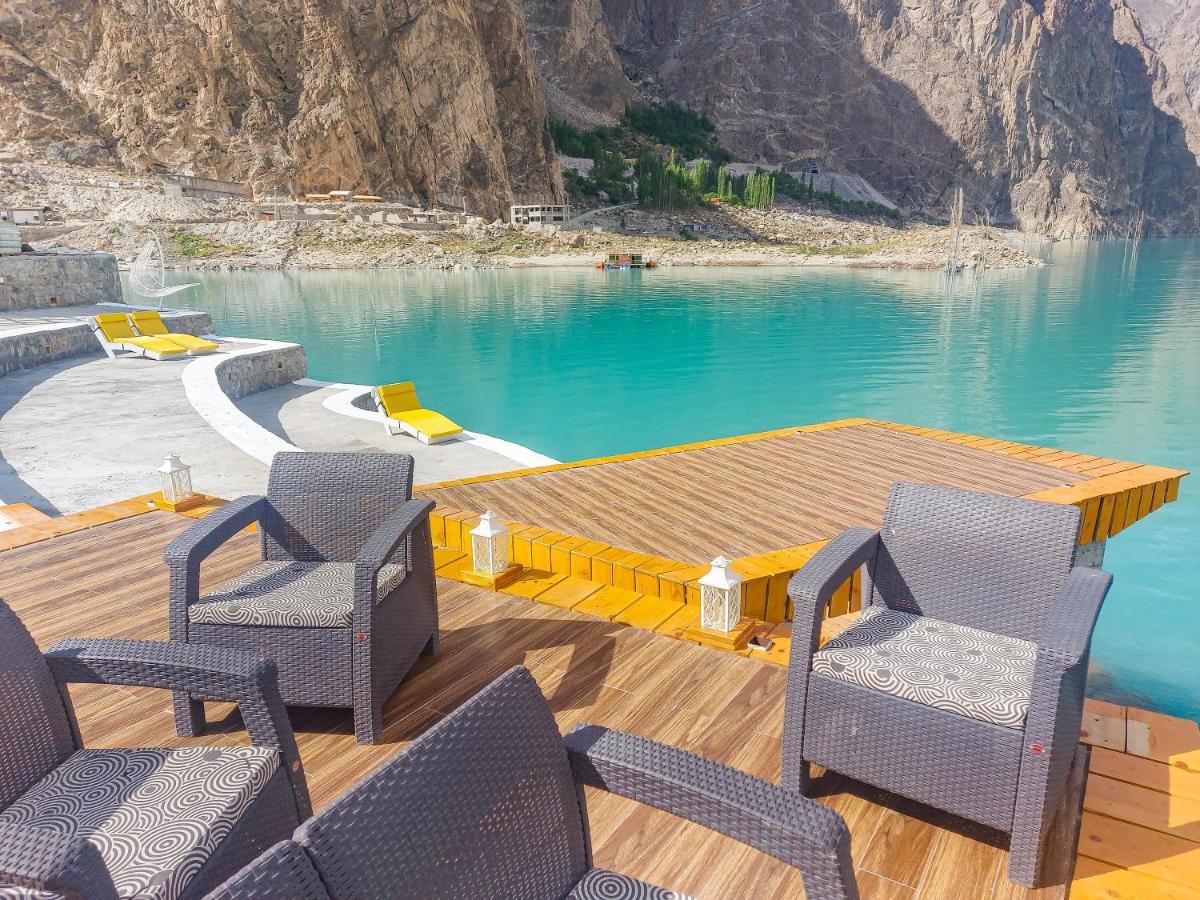 Luxus Hunza Attabad Lake Resort Karimabad  Bagian luar foto