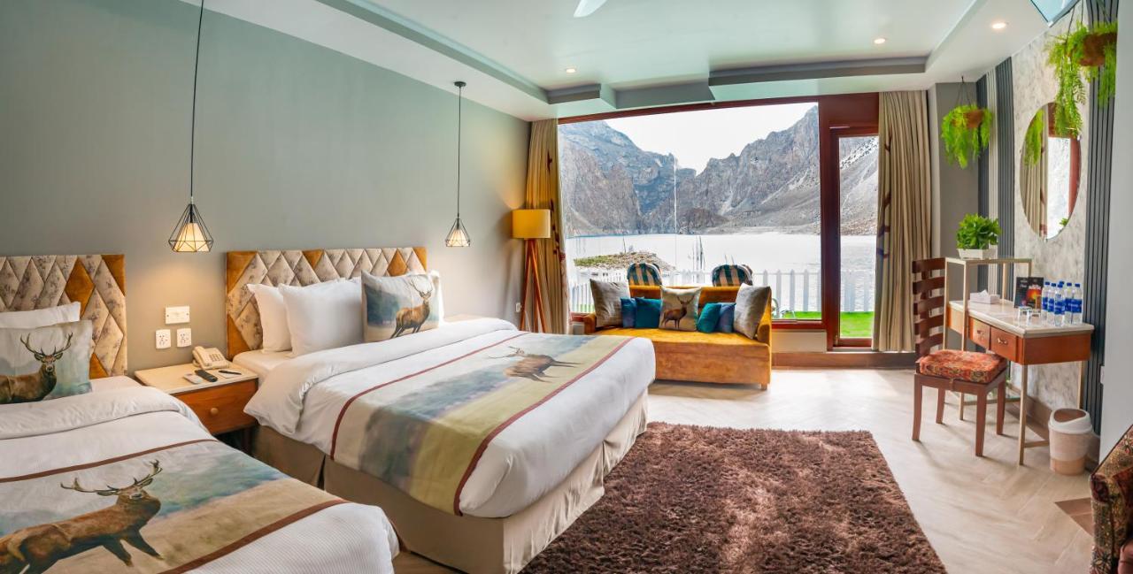 Luxus Hunza Attabad Lake Resort Karimabad  Bagian luar foto