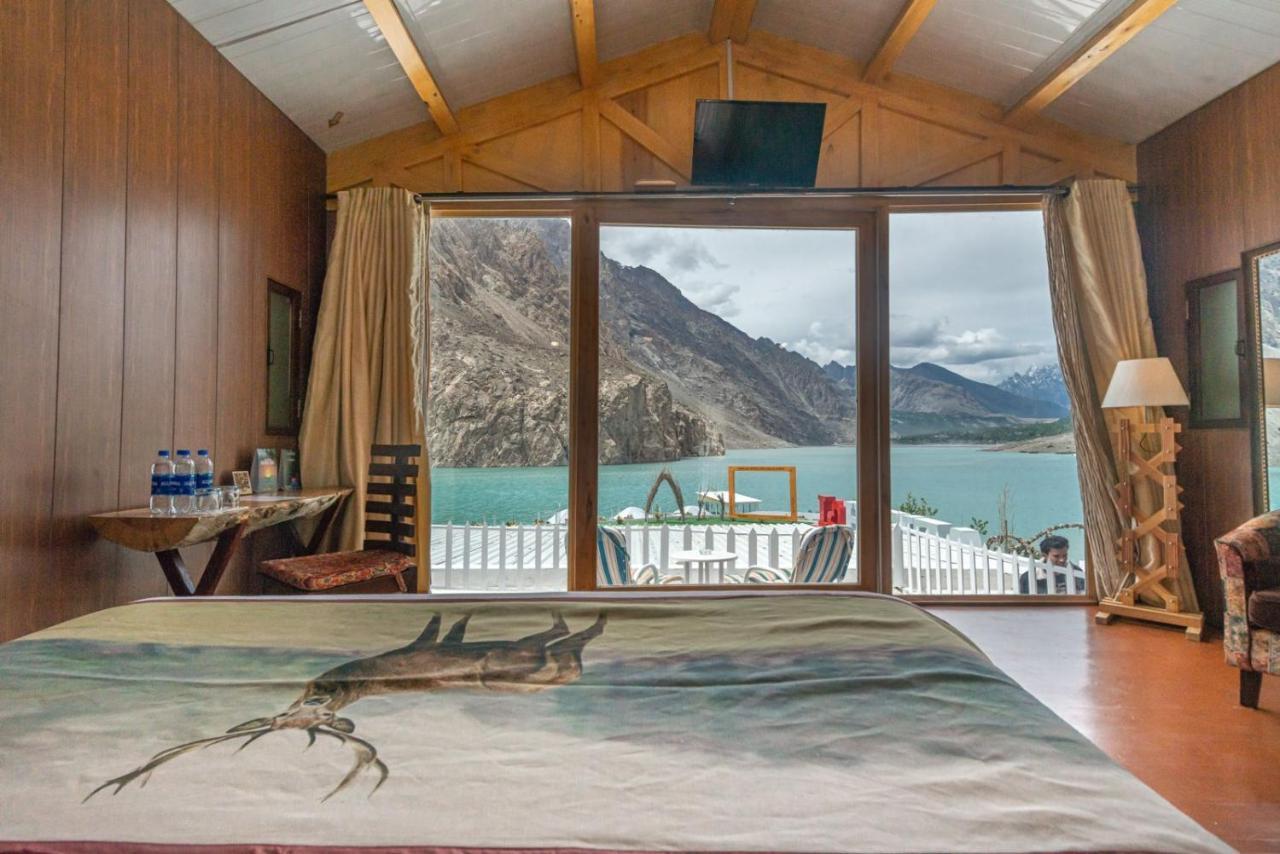 Luxus Hunza Attabad Lake Resort Karimabad  Bagian luar foto