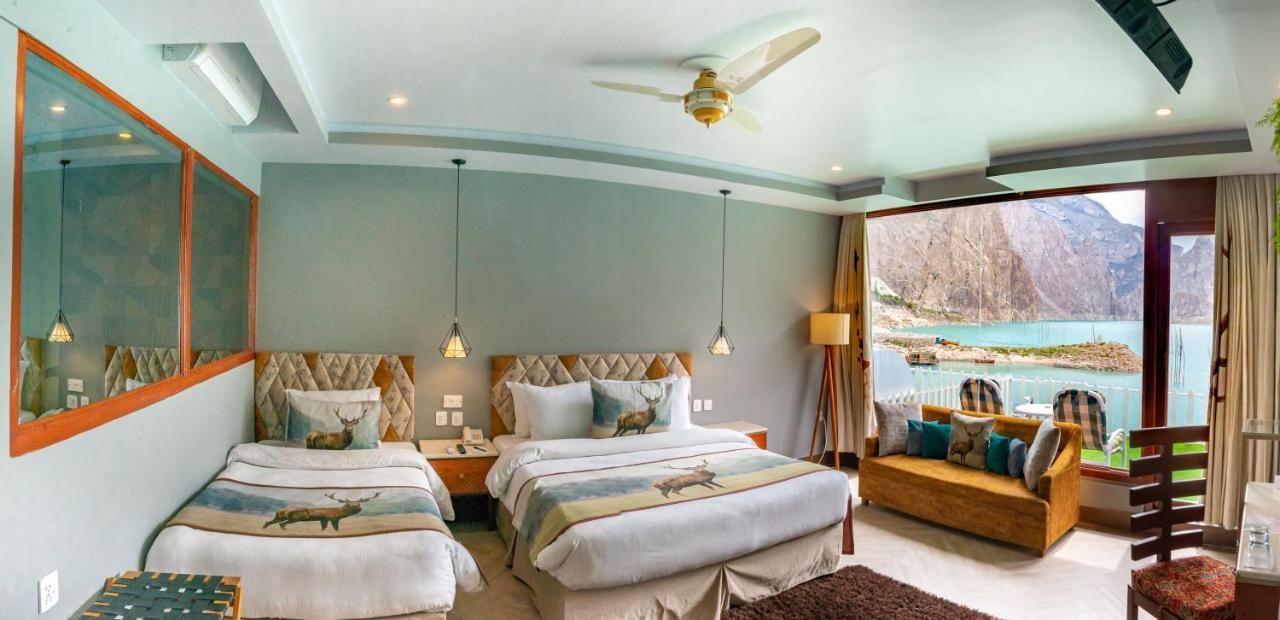 Luxus Hunza Attabad Lake Resort Karimabad  Bagian luar foto